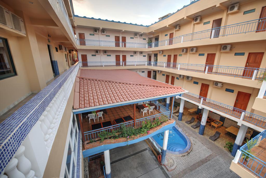 Hotel Puntarenas Beach מראה חיצוני תמונה