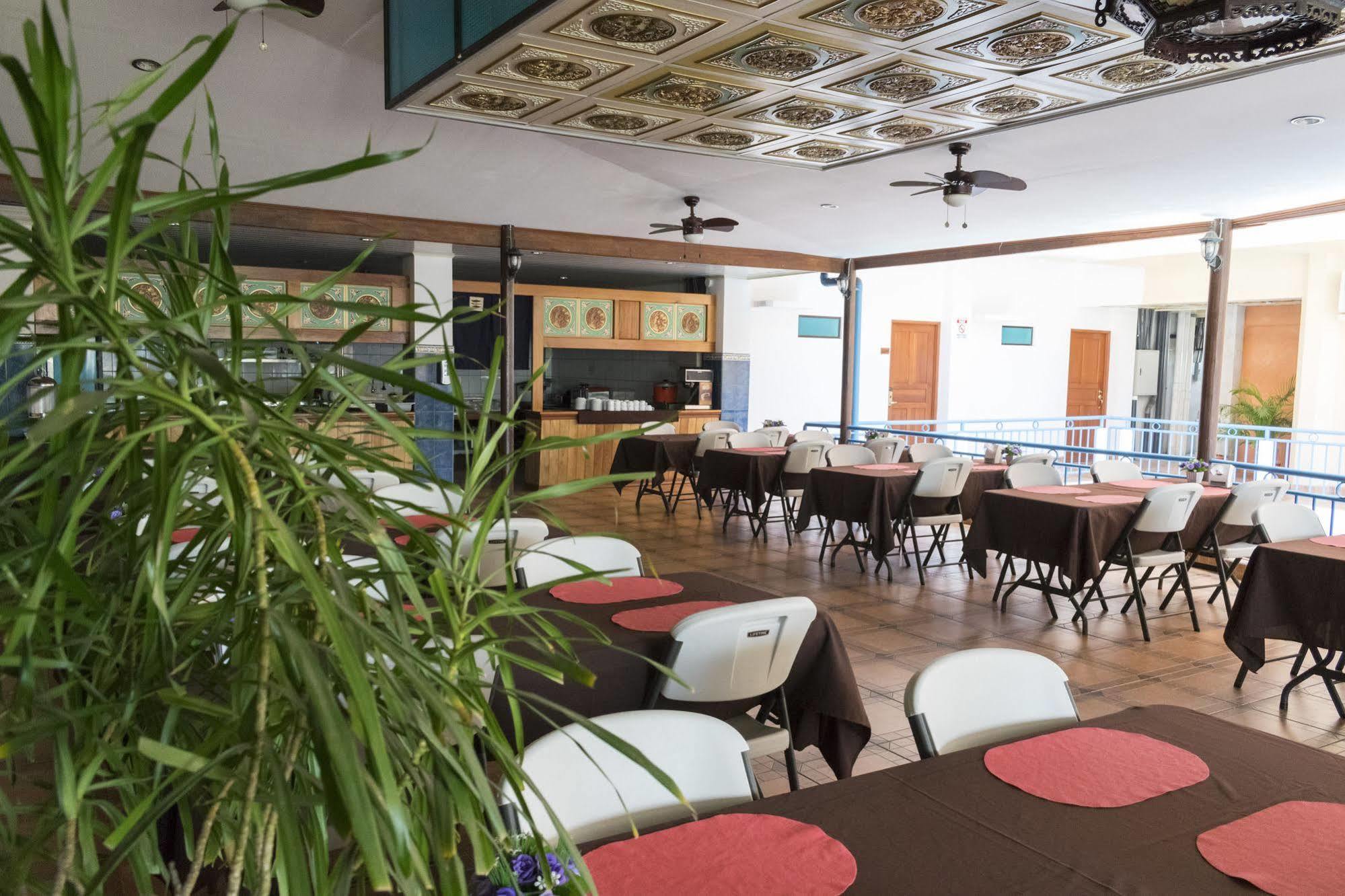 Hotel Puntarenas Beach מראה חיצוני תמונה