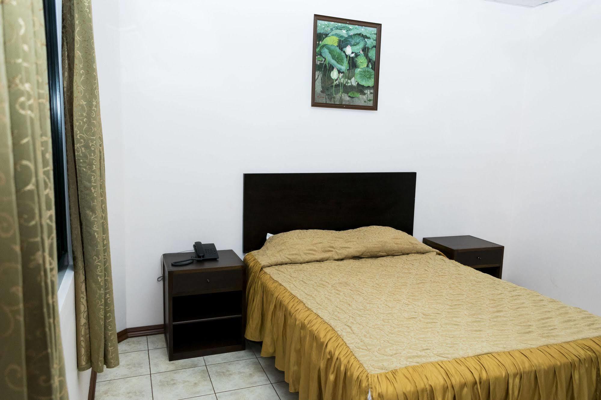 Hotel Puntarenas Beach מראה חיצוני תמונה