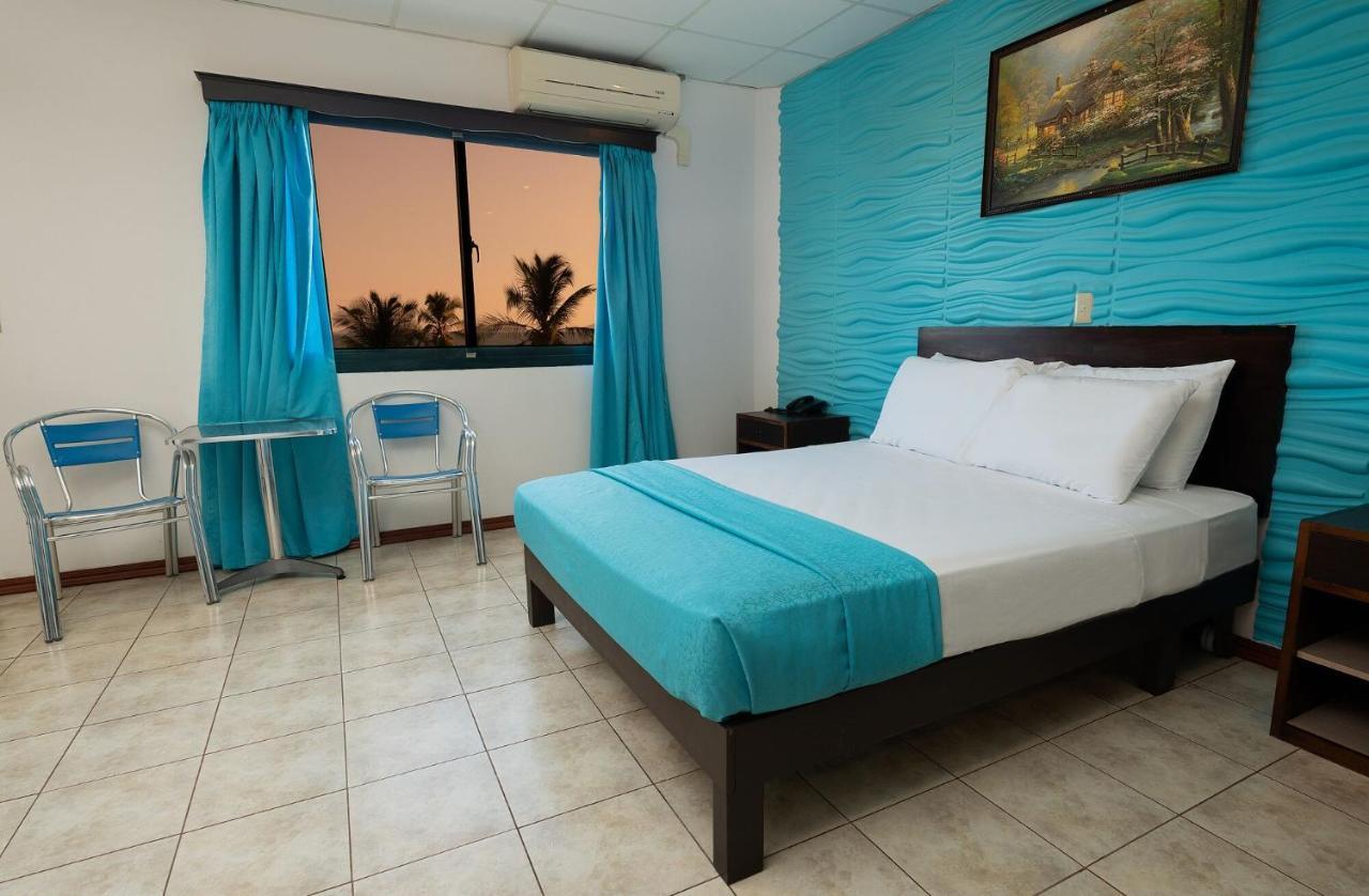 Hotel Puntarenas Beach מראה חיצוני תמונה